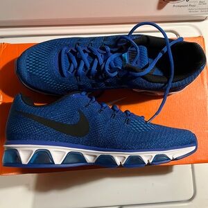 Nike Air Max Tailwind 8